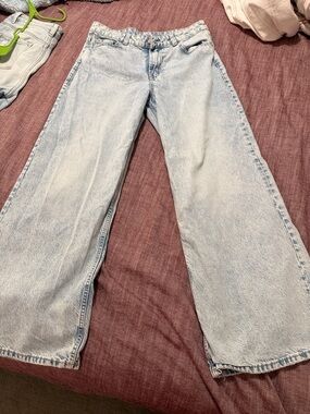 Divided Light Wash Wide Leg Jeans